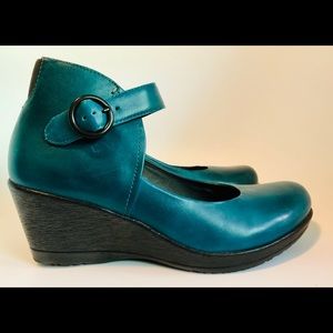 Dansko leather mary janes